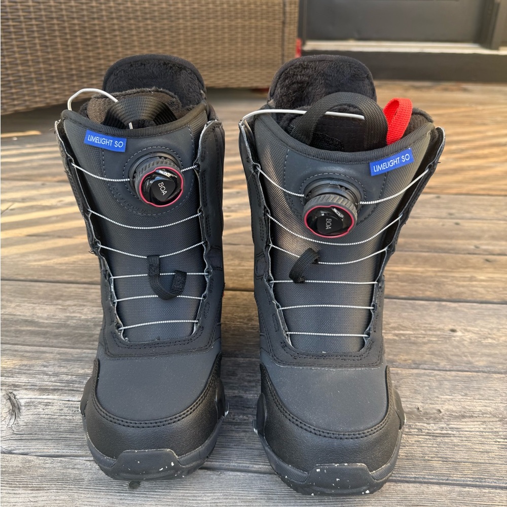 Women’s Burton Step On Limelight BOA Snowboard Boots - Size 8